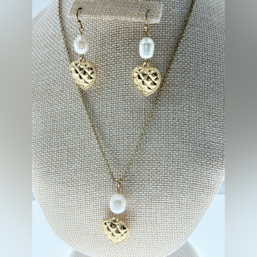 Canvas Style Quilted Heart and Pearl- Necklace and Earrings